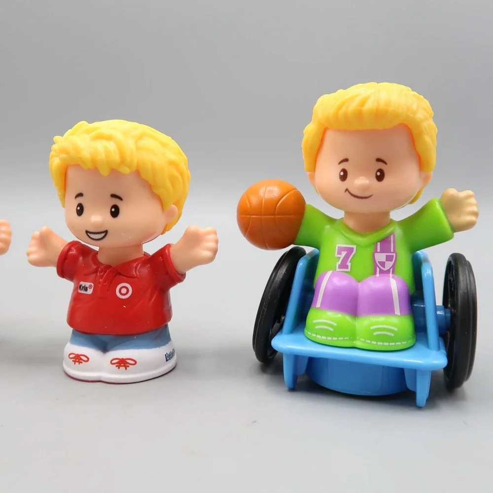 Lot Of 4 Fisher Price Little People‎ Piolet Target Guy Wheelchair Boy Cowboy